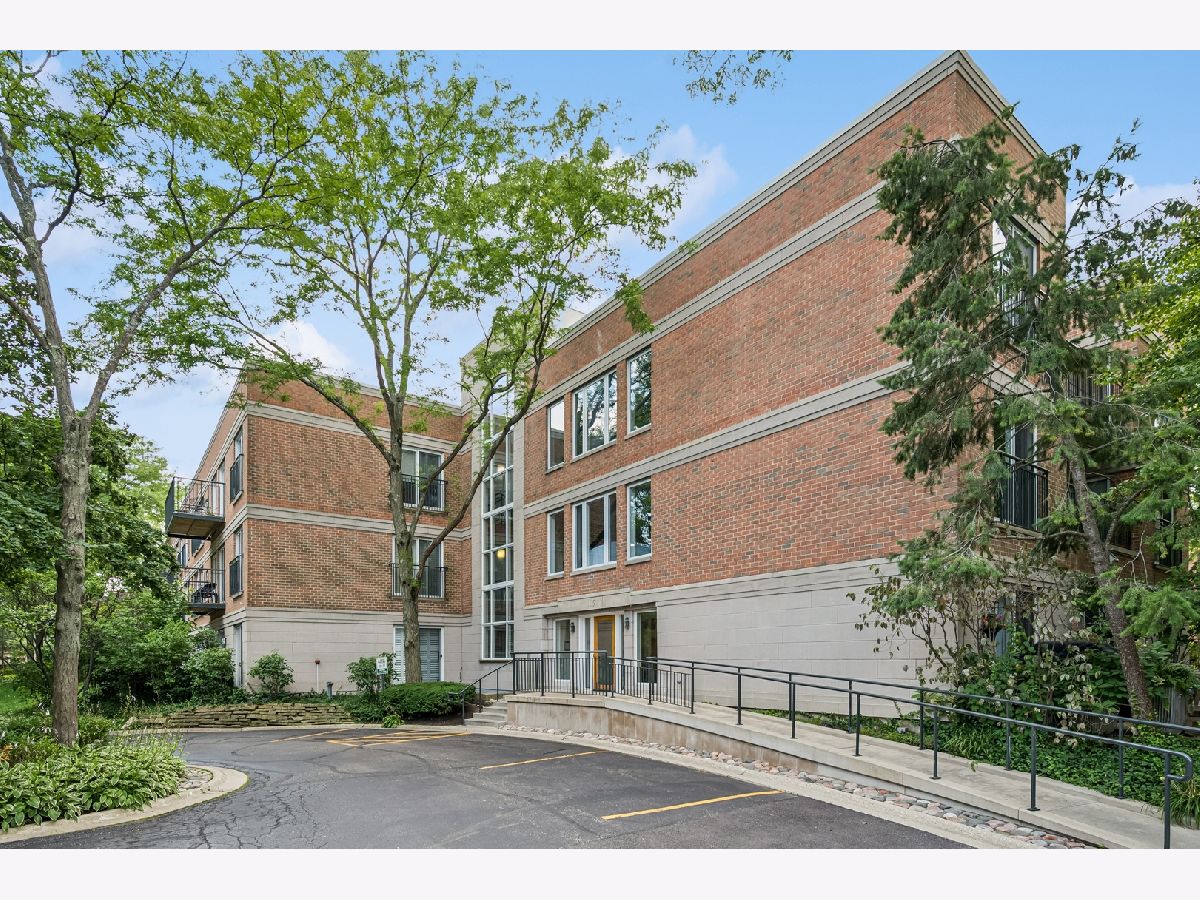  For Sale Lake Forest Illinois, 119 Laurel Avenue