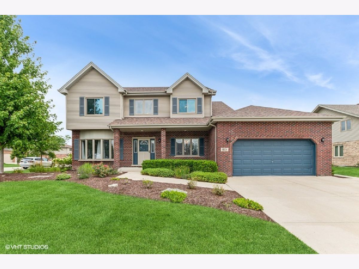 Homes & Condos & Townhomes Sold Radcliffe Place Tinley Park Illinois, 8824 Brown