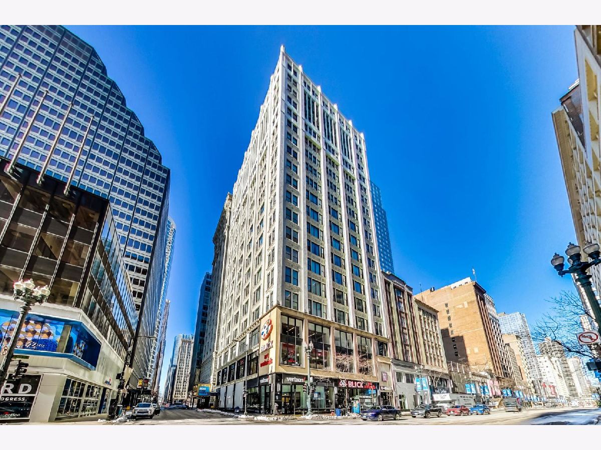 Sold Chicago Illinois, 8 Monroe