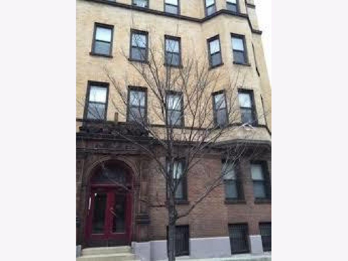  Rented Chicago Illinois, 666 Oakdale
