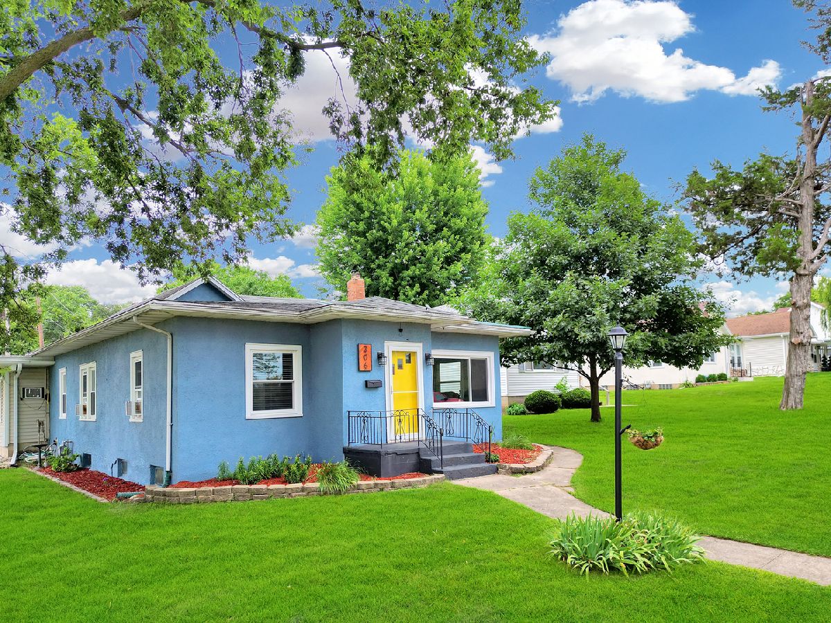  Sold Spring Valley Illinois, 306 Iowa