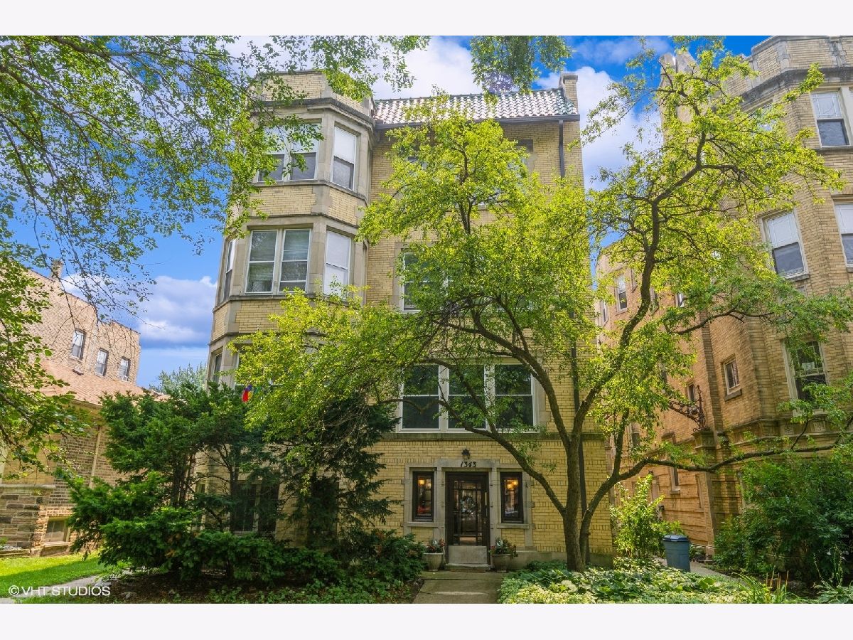 Sold Chicago Illinois, 1343 Greenleaf