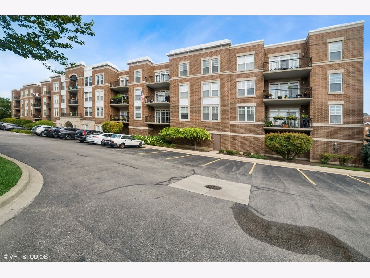 Condominiums Sold The Preserve Palatine Illinois, 435 Wood