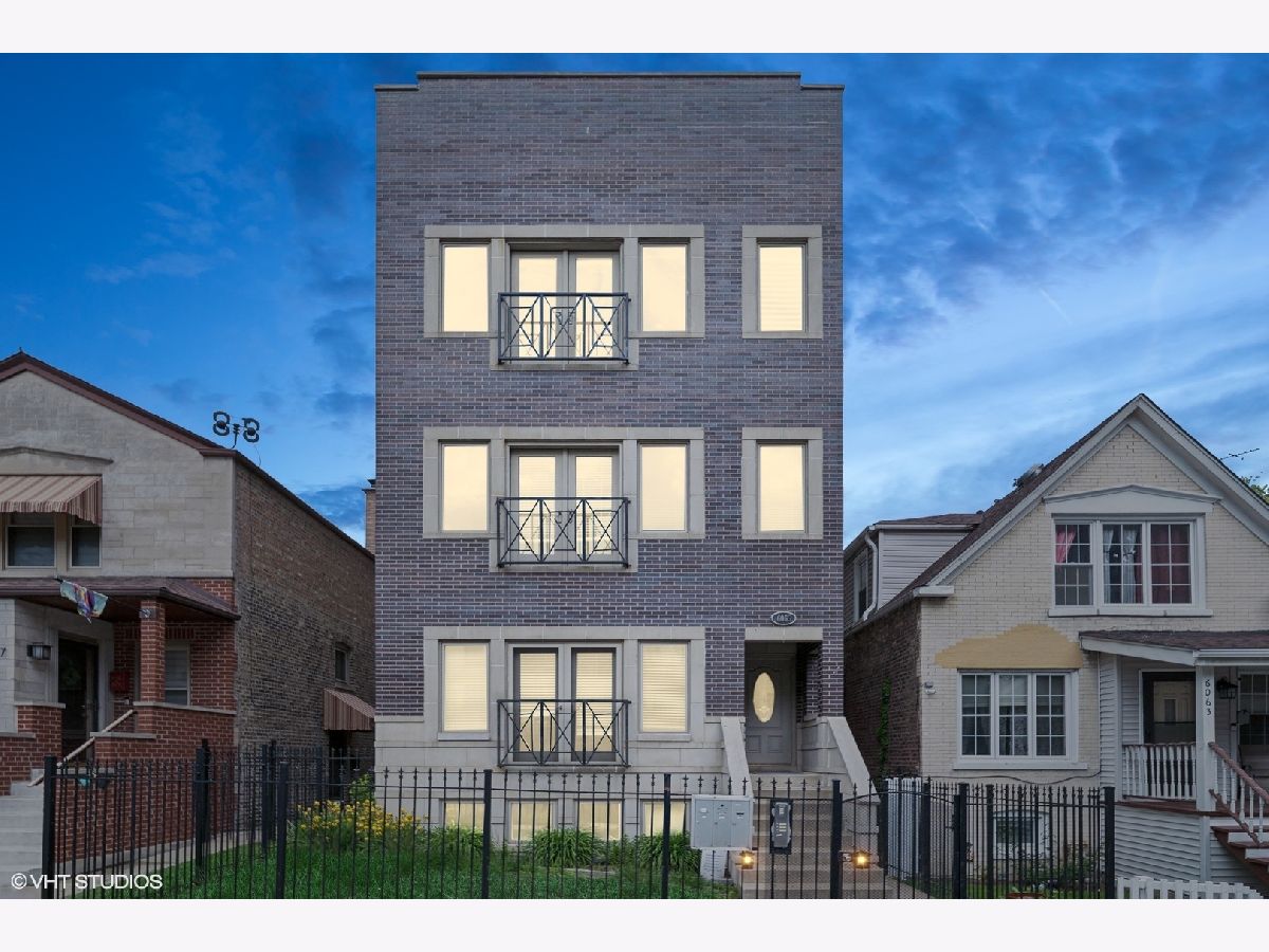  Rented Chicago Illinois, 6065 Ridge