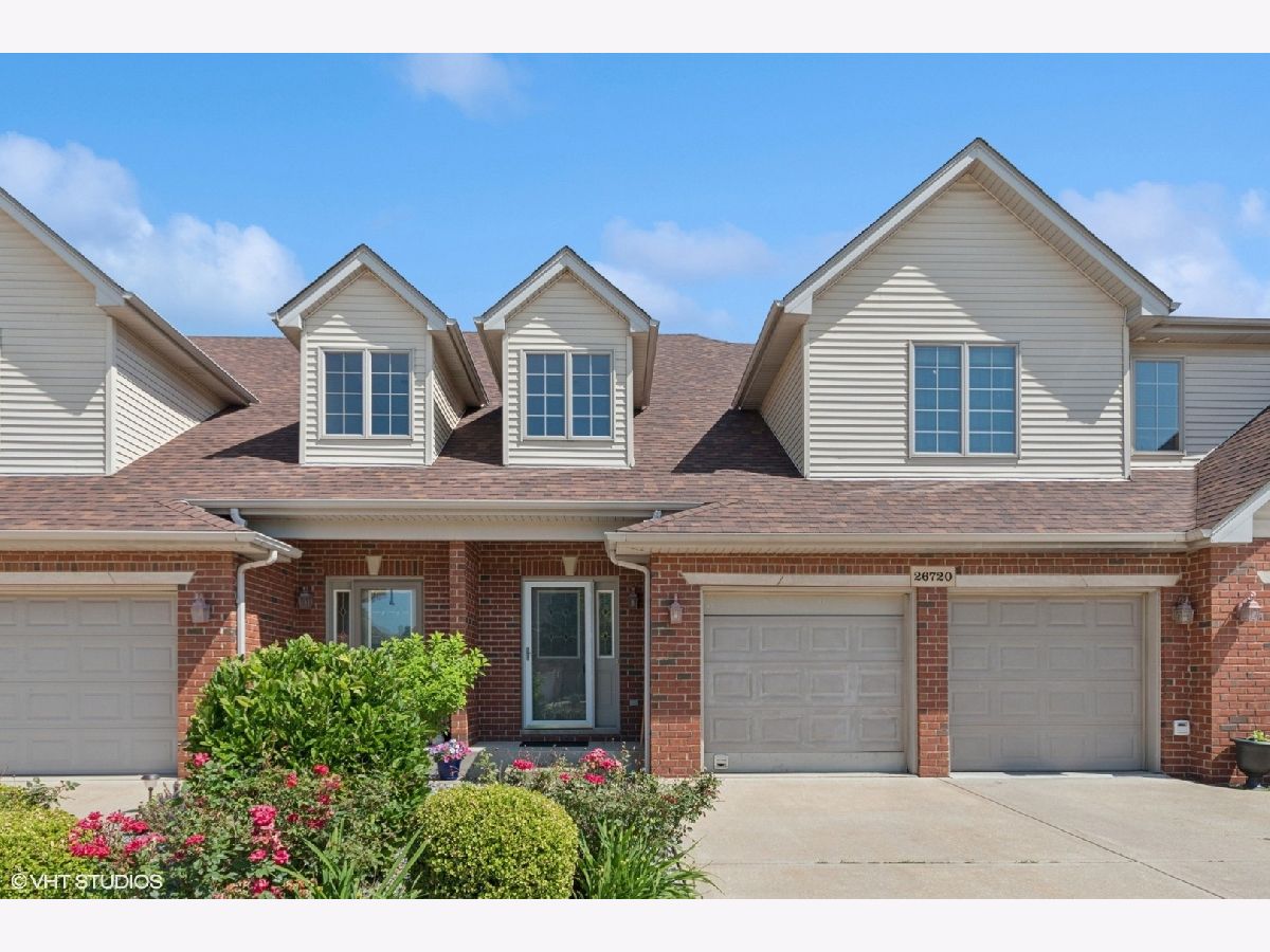 Homes & Townhomes For Sale Highlands Channahon Illinois, 26720 Old Kerry