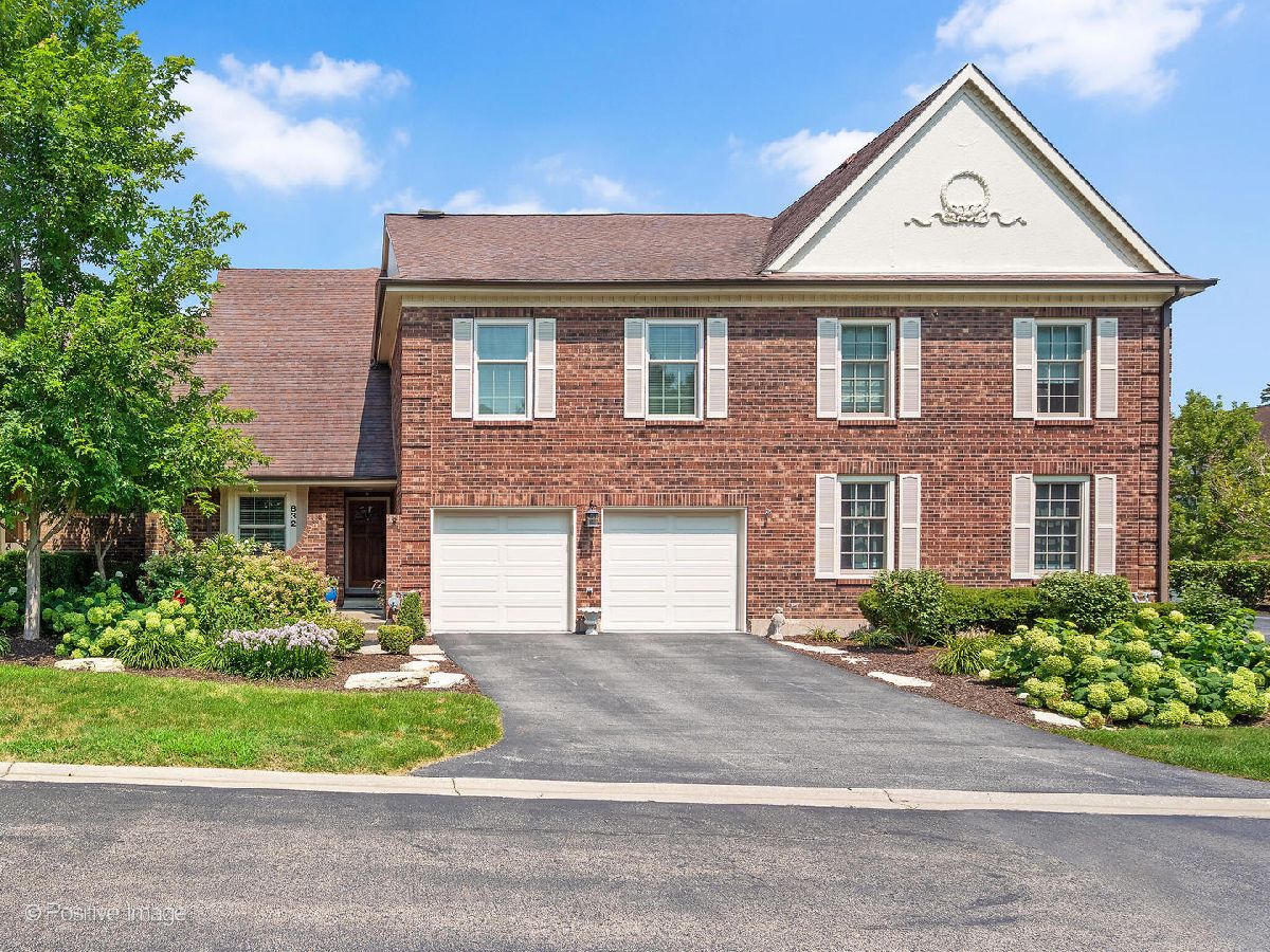 Sold Glen Ellyn Illinois, 832 Driveway