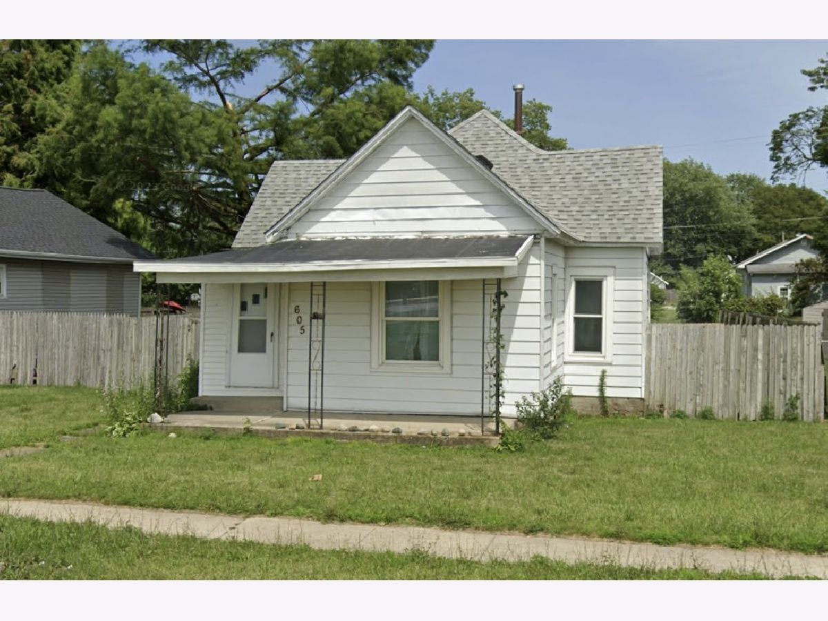  For Sale Villa Grove Illinois, 605 Sycamore Street