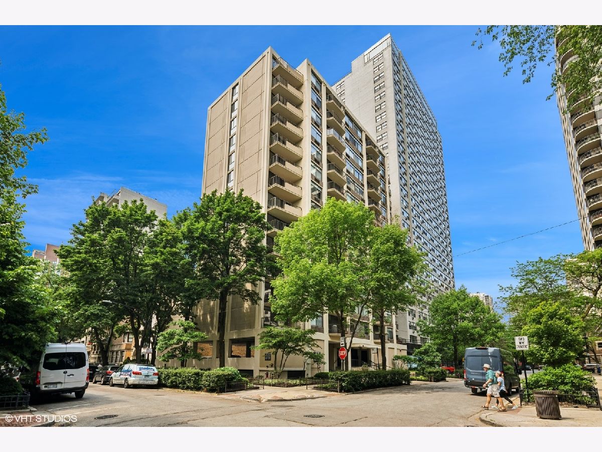  Sold Chicago Illinois, 1450 Astor