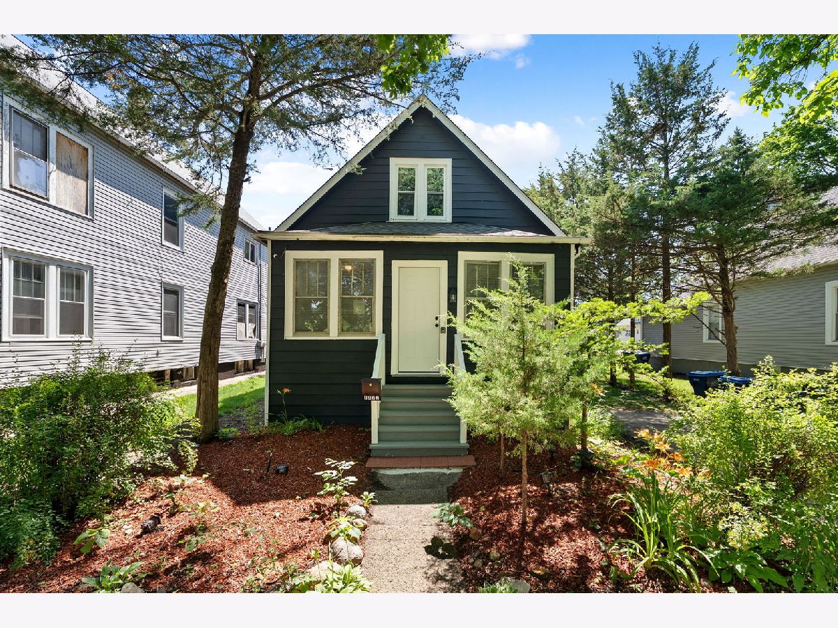  Sold North Chicago Illinois, 1437 Victoria