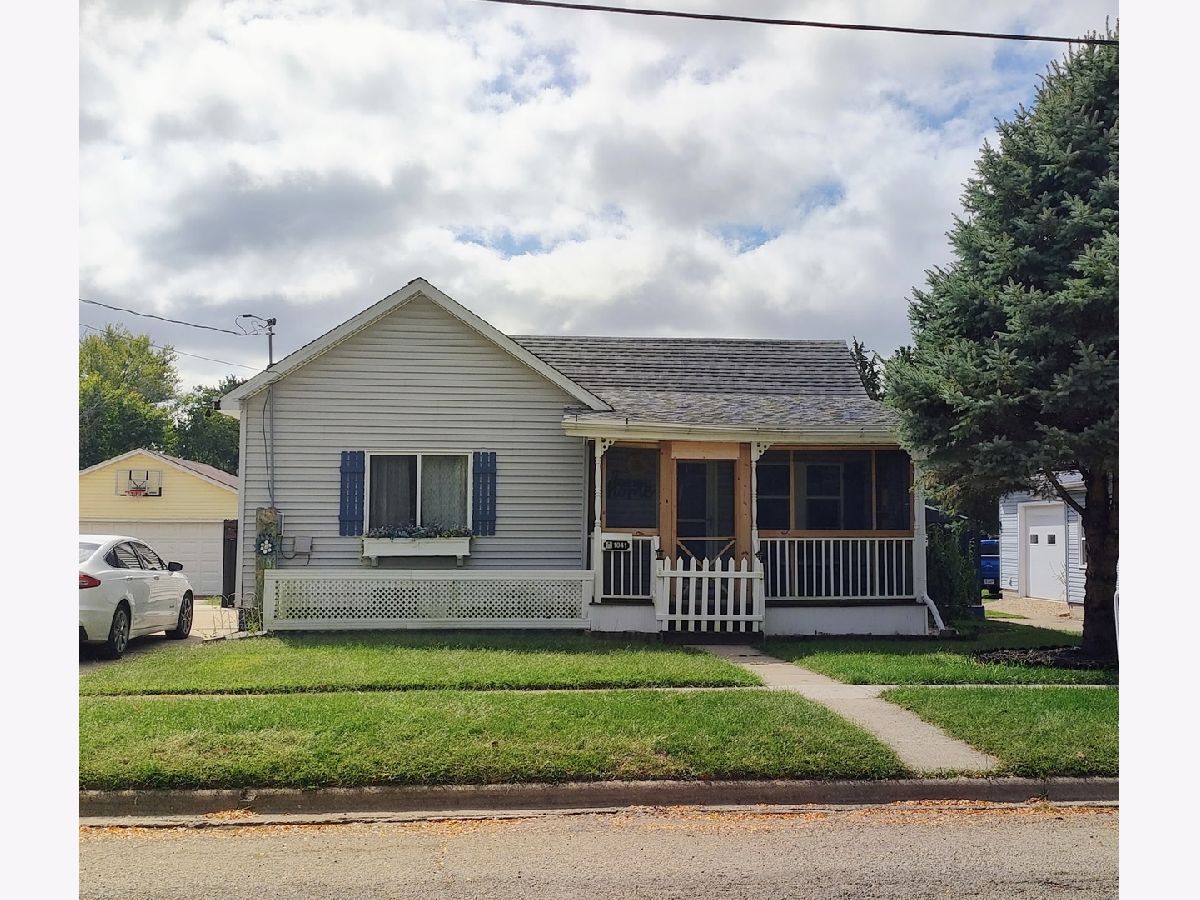  Sold Spring Valley Illinois, 1041 Dakota