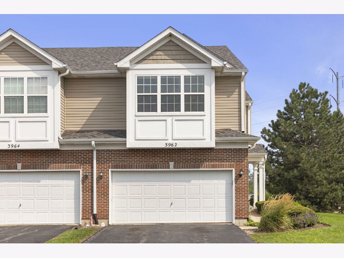  Sold Yorkville Illinois, 3962 Evans