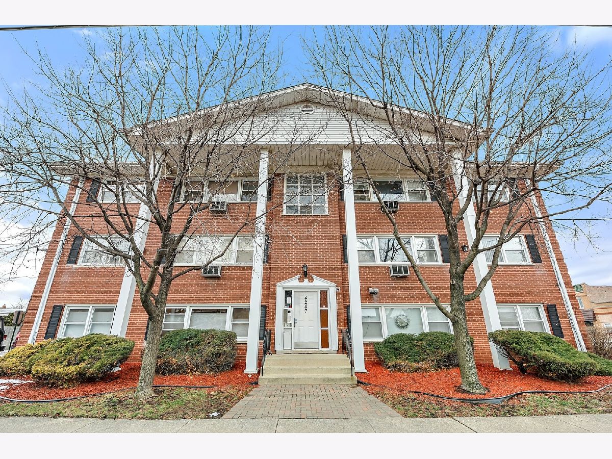  Sold Lyons Illinois, 4247 Amelia