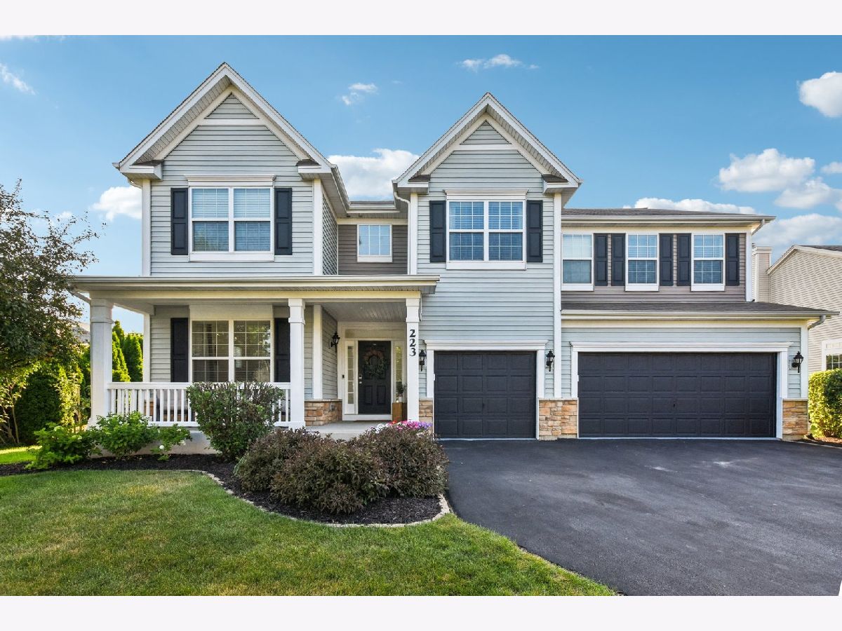 Homes For Sale The Oaks At Churchill Club Oswego Illinois, 223 Julep Avenue