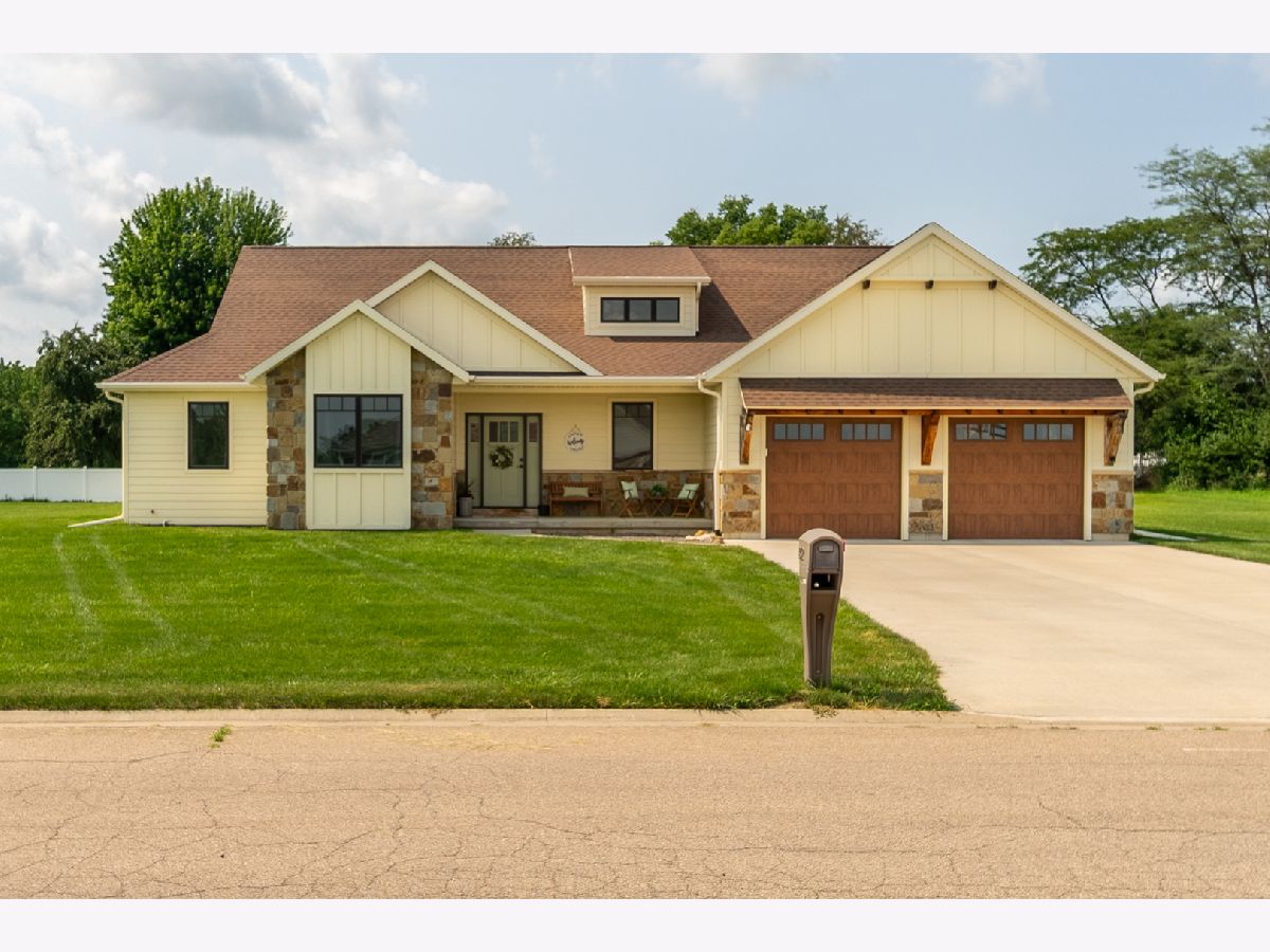  Sold Utica Illinois, 802 Ann Marie