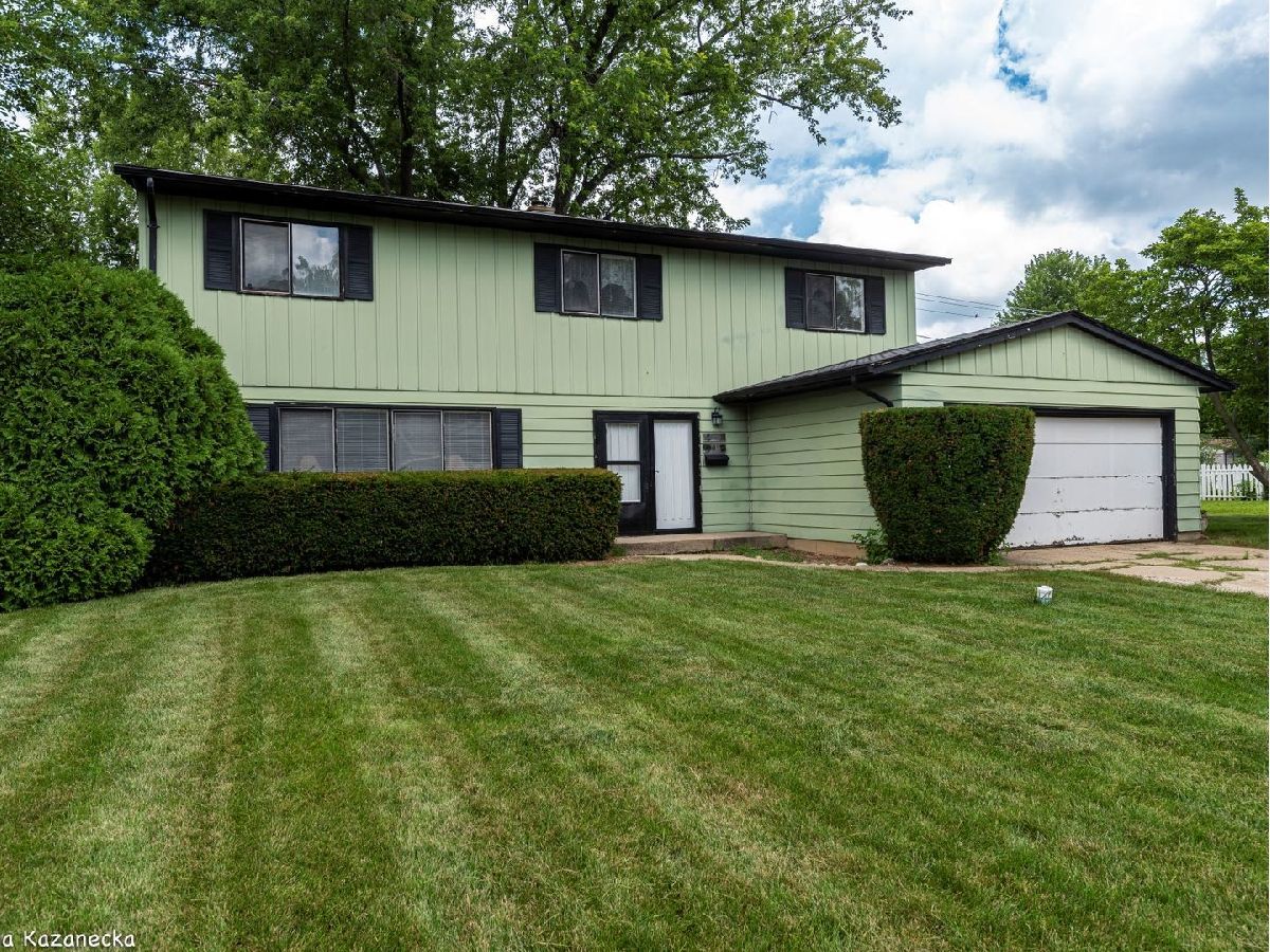  Sold Gurnee Illinois, 18350 Linda