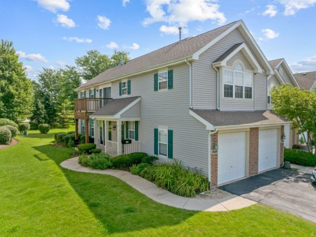  Sold Carpentersville Illinois, 7408 Grandview