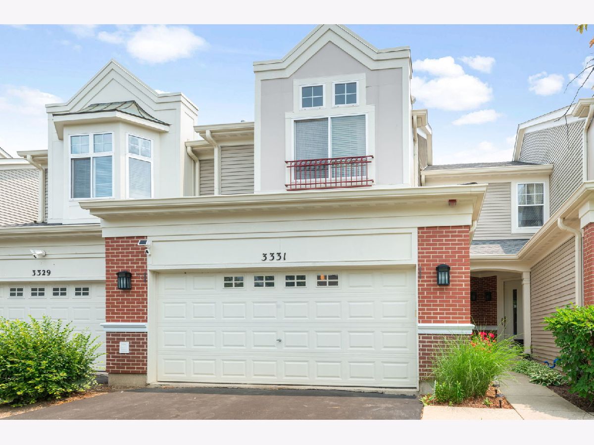 Homes & Townhomes For Sale Heatherstone Naperville Illinois, 3331 Rosecroft Lane