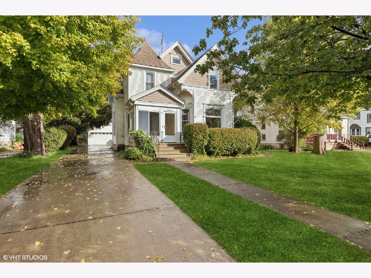  For Sale Peotone Illinois, 309 Corning Avenue
