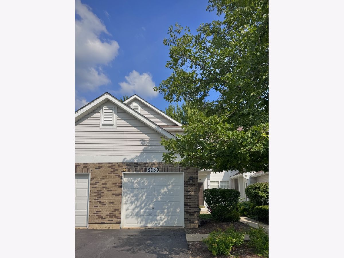 Townhomes & Condos Rented Crosswinds Naperville Illinois, 2130 Fulham