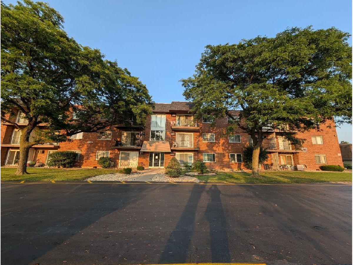 Rented Worth Illinois, 11245 Harlem