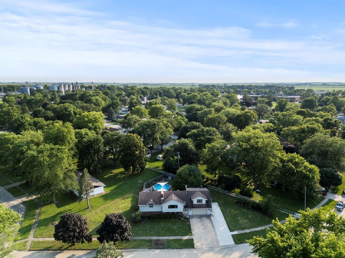  For Sale Herscher Illinois, 464 Pilot Drive