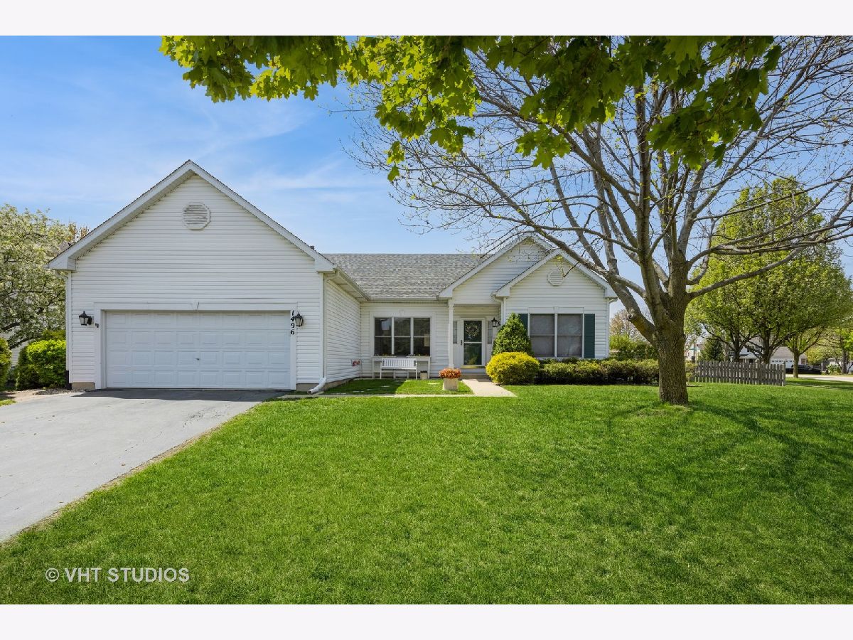 Homes Sold Woodscreek Crystal Lake Illinois, 1496 Trailwood