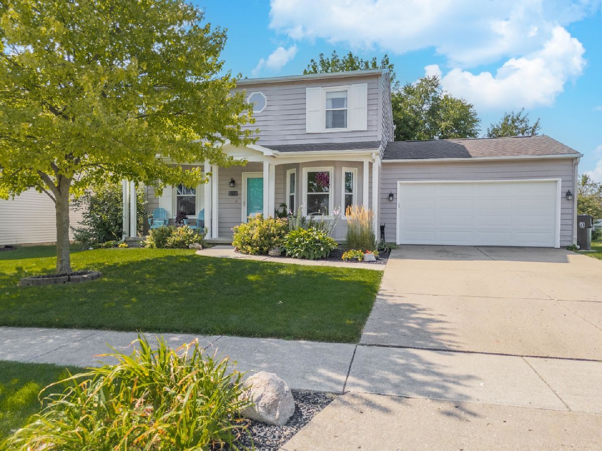 Homes & Condos & Townhomes Sold Carriage Hills Normal Illinois, 505 Carriage Hills