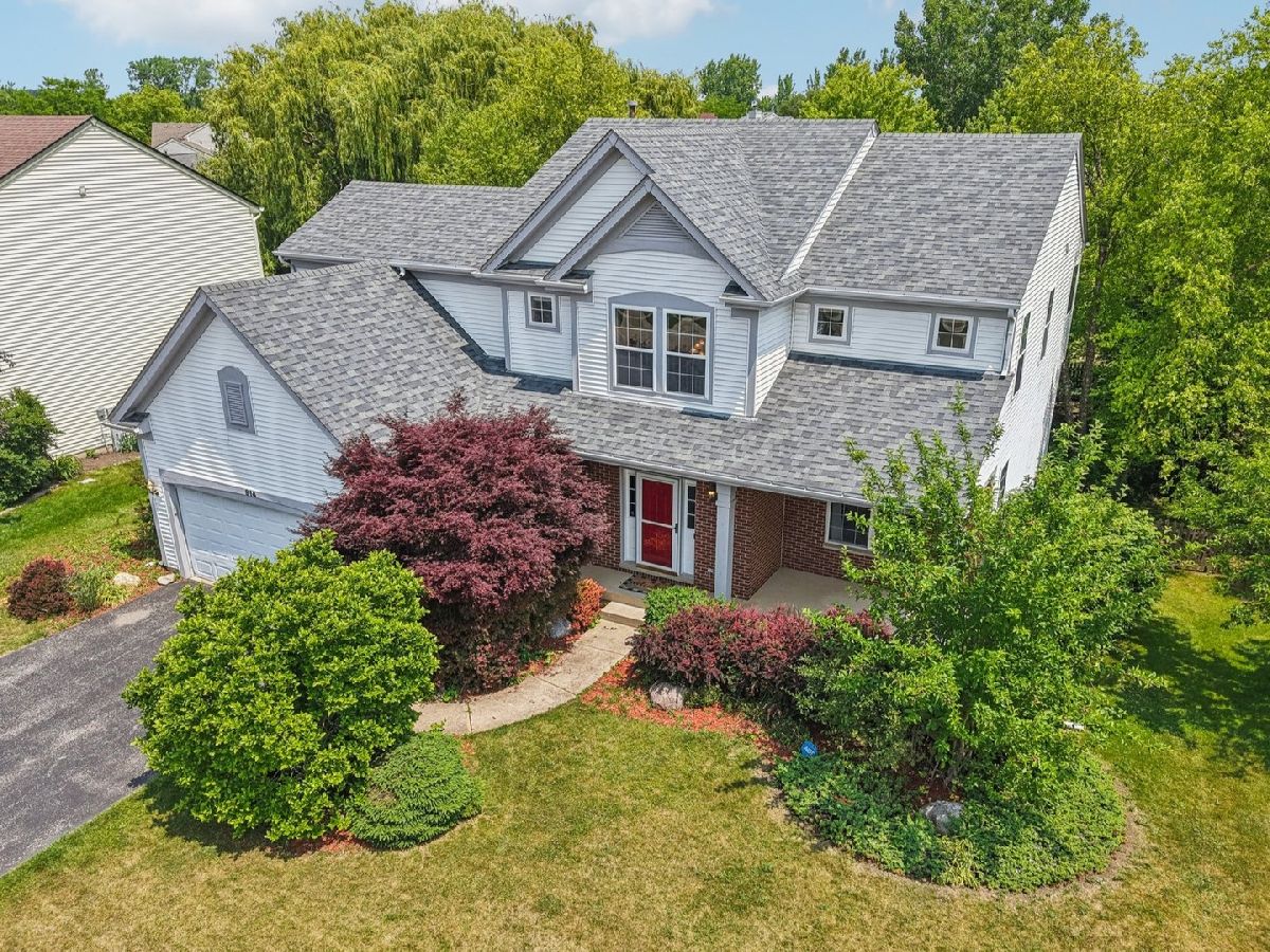 Homes & Townhomes Sold Cedar Crossing Lake Villa Illinois, 914 Eaton