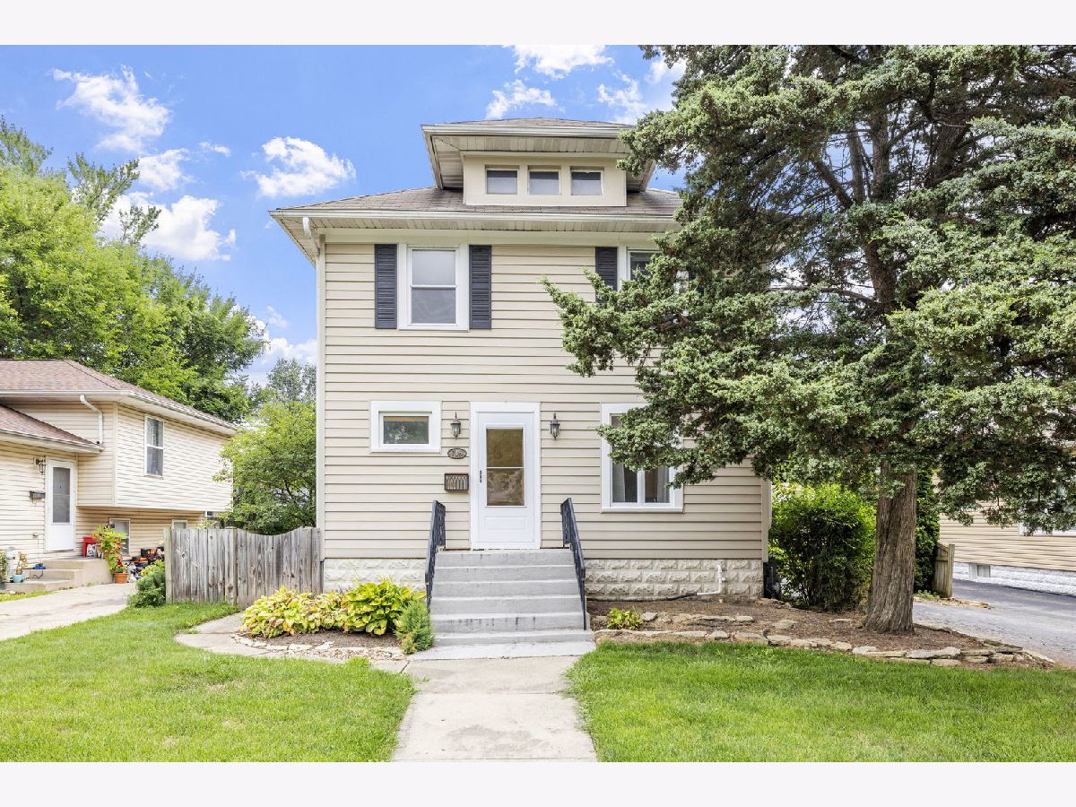  Sold West Chicago Illinois, 715 Wendall