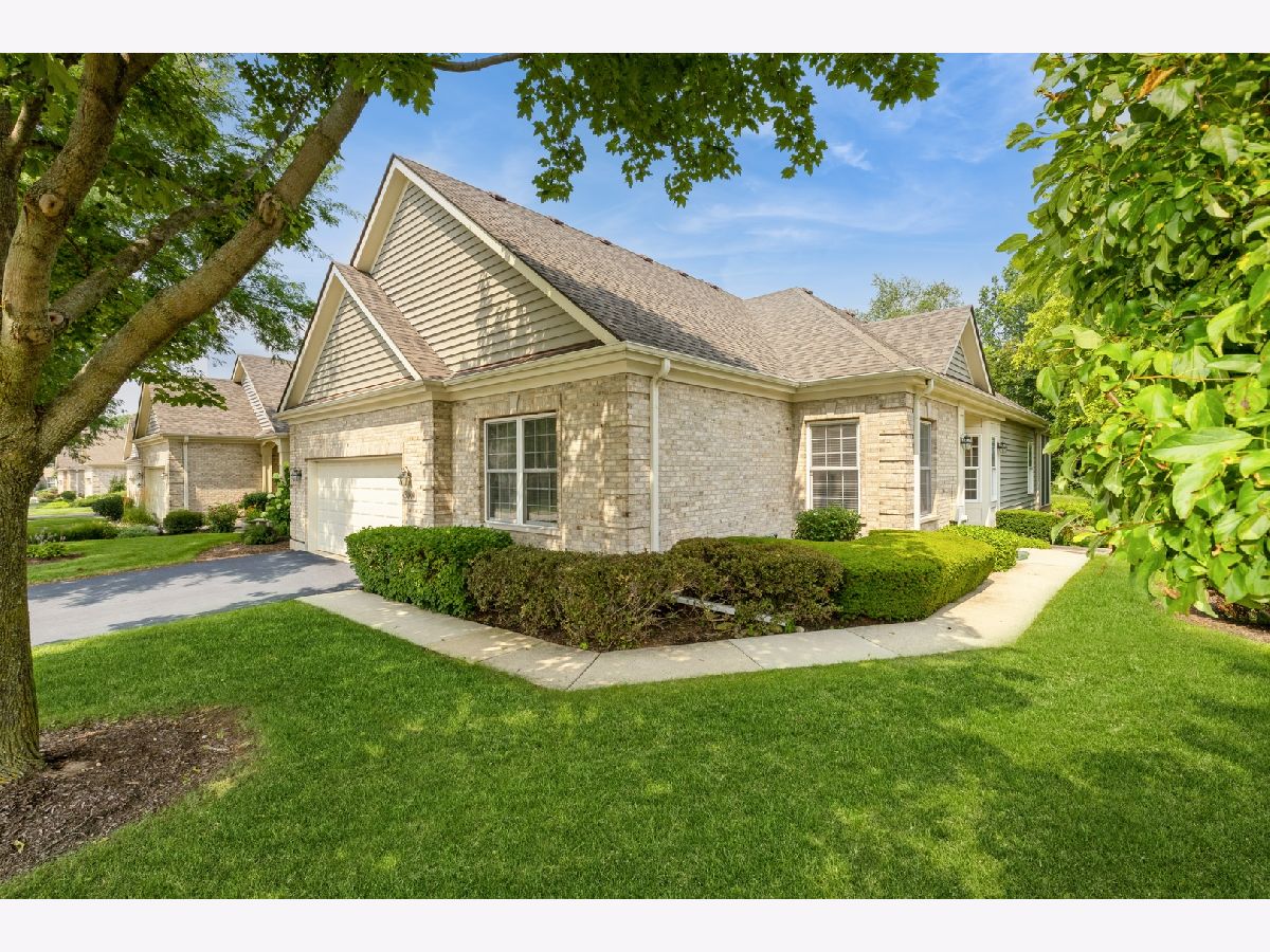 Condos & Townhomes & Homes For Sale Bull Valley Greens Woodstock Illinois, 3000 Harrow Gate Drive