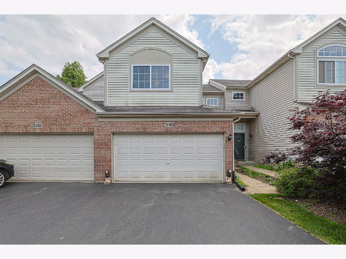  For Rent Carpentersville Illinois, 3503 Blue Ridge