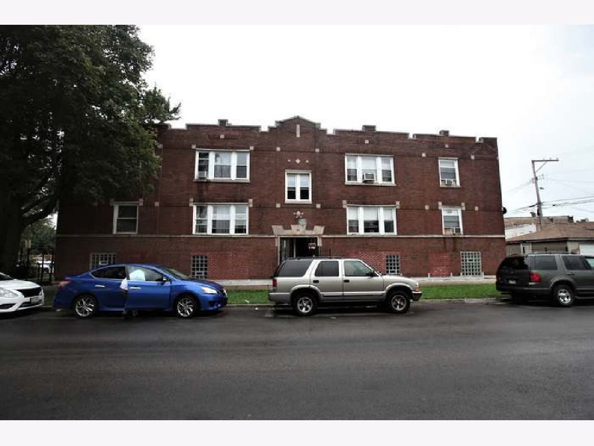 Rented Chicago Illinois, 3939 Iowa