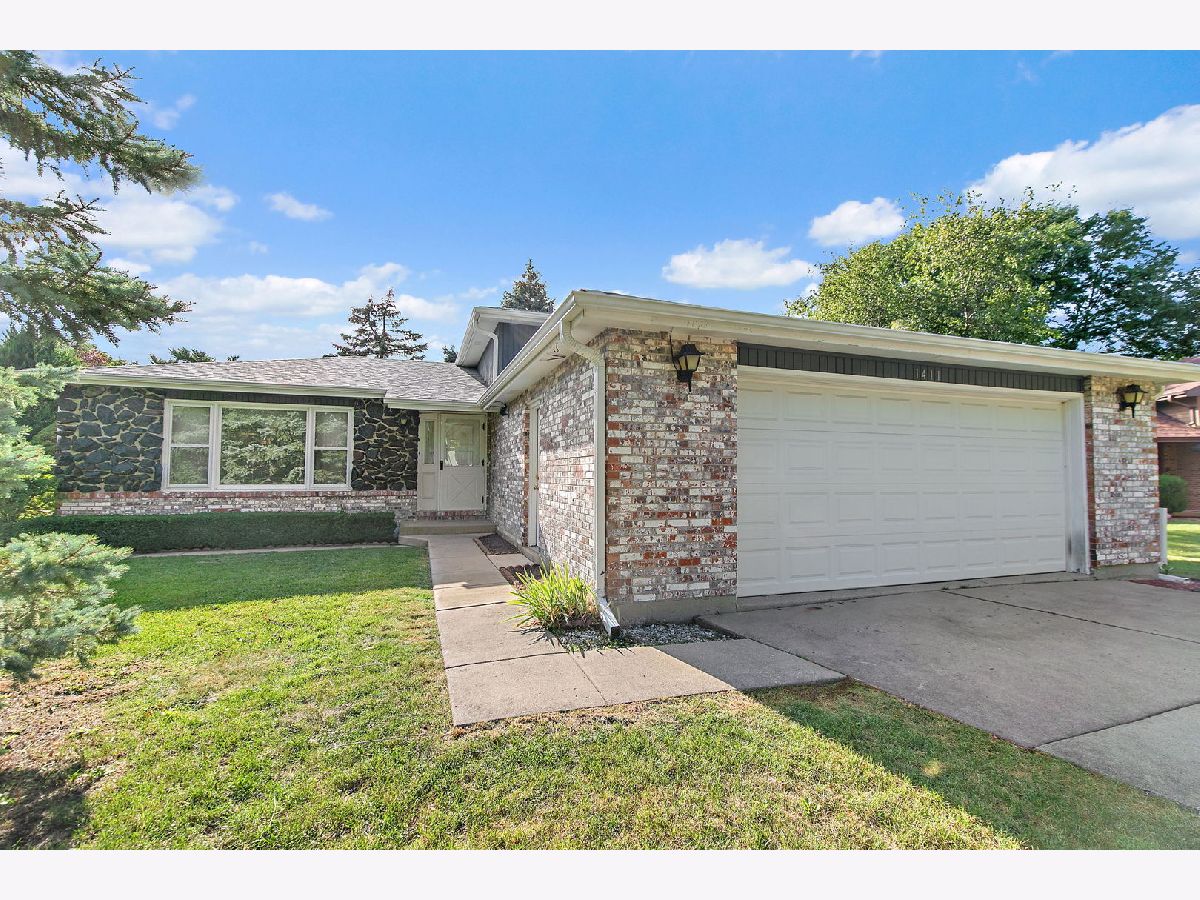  For Sale Rolling Meadows Illinois, 1411 Jill Court