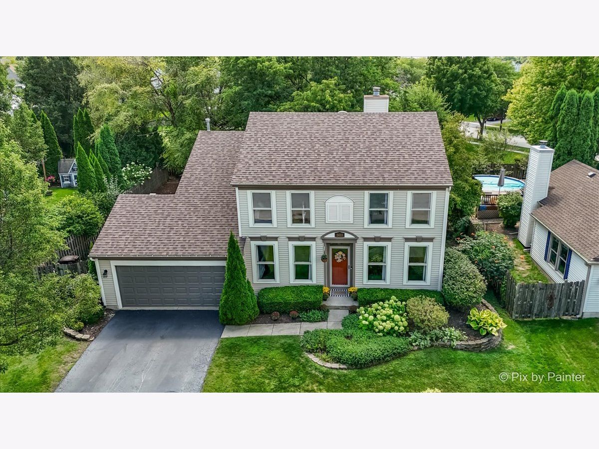 Homes For Sale Woodscreek Crystal Lake Illinois, 1433 Woodscreek Circle