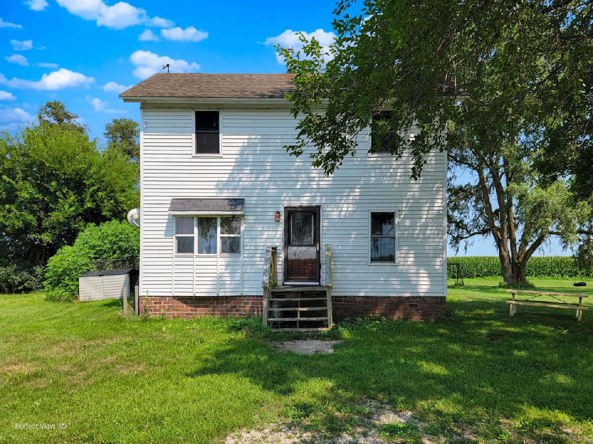  For Sale Kinsman Illinois, 8600 Kinsman Road