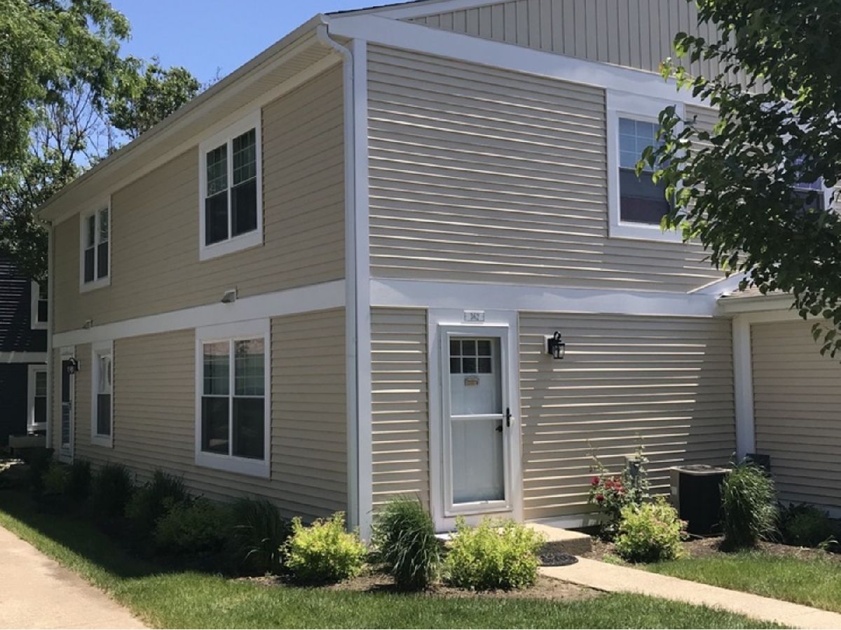  Rented Vernon Hills Illinois, 362 Farmington