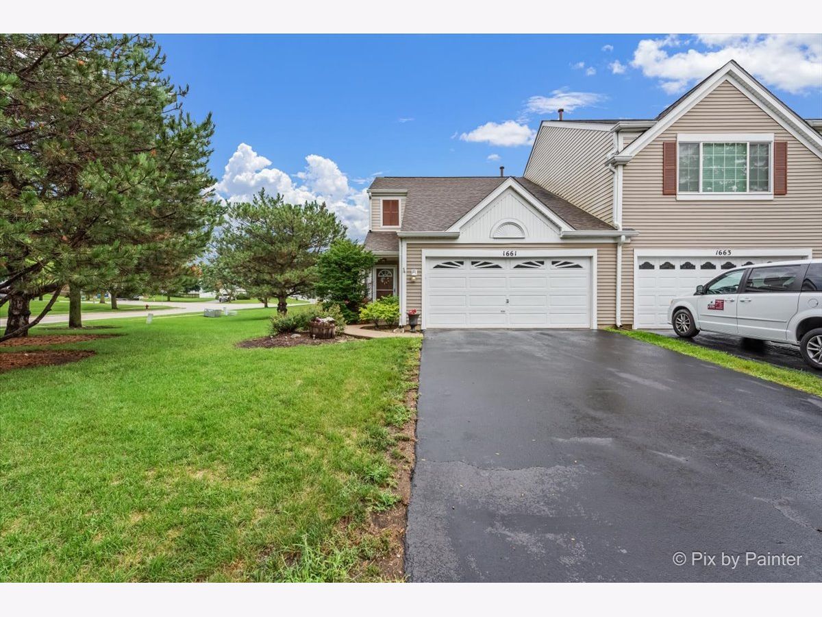  Sold Bartlett Illinois, 1661 Spaulding
