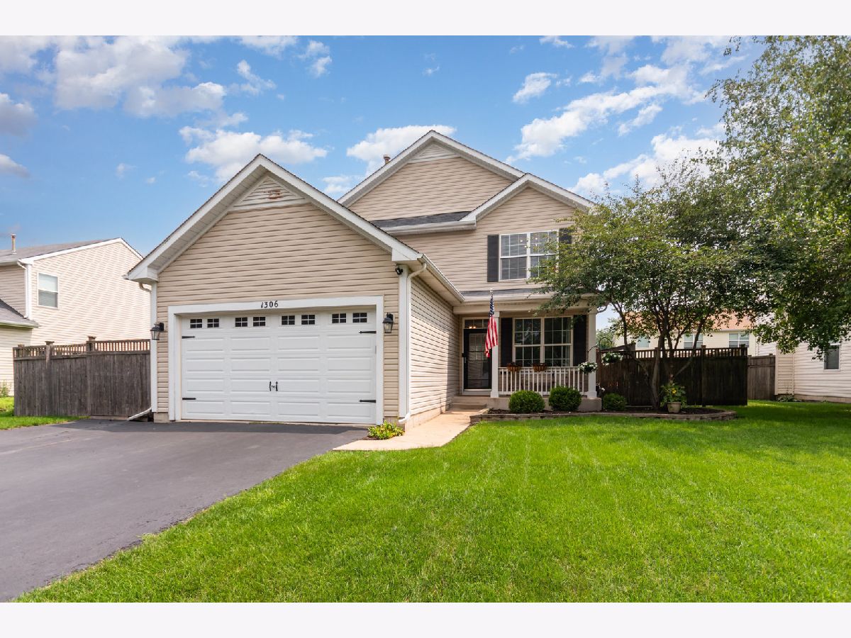  Sold Joliet Illinois, 1306 Dauphin