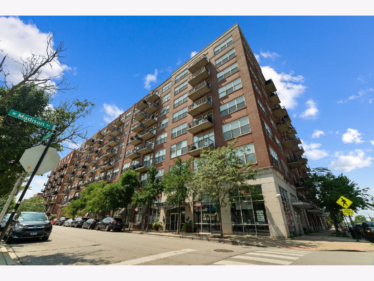 Condominiums For Rent Park 1500 Lofts Chicago Illinois, 6 Laflin