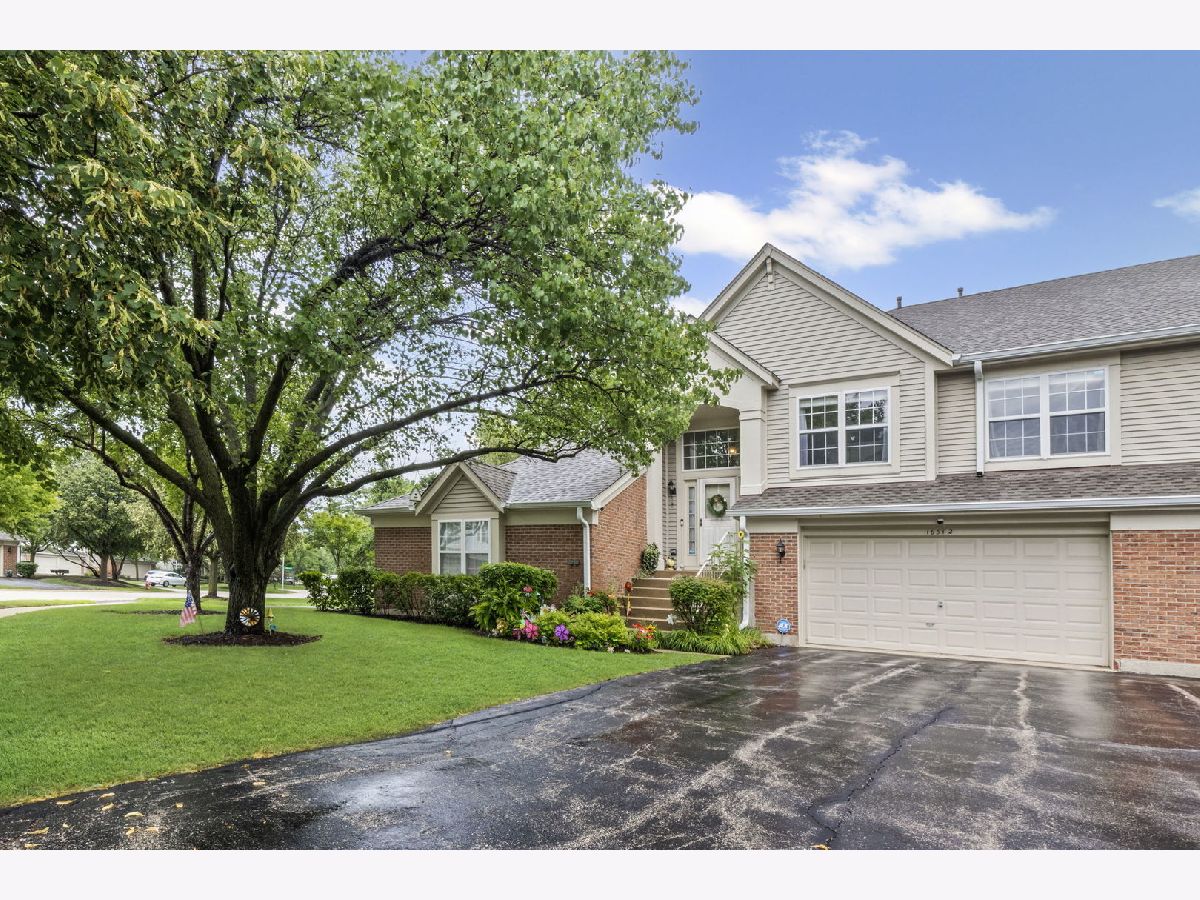  Sold Bartlett Illinois, 1631 Columbia