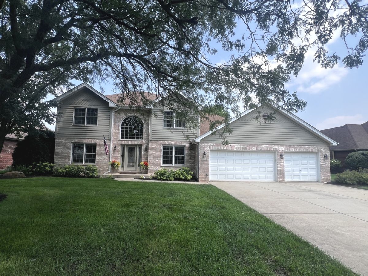 Homes Sold Heritage Knolls Frankfort Illinois, 10764 Ashford