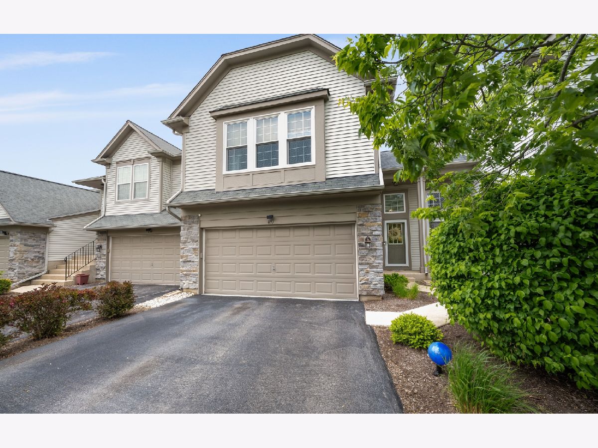 Townhomes & Condos For Sale Madison Park Aurora Illinois, 497 Metropolitan Street