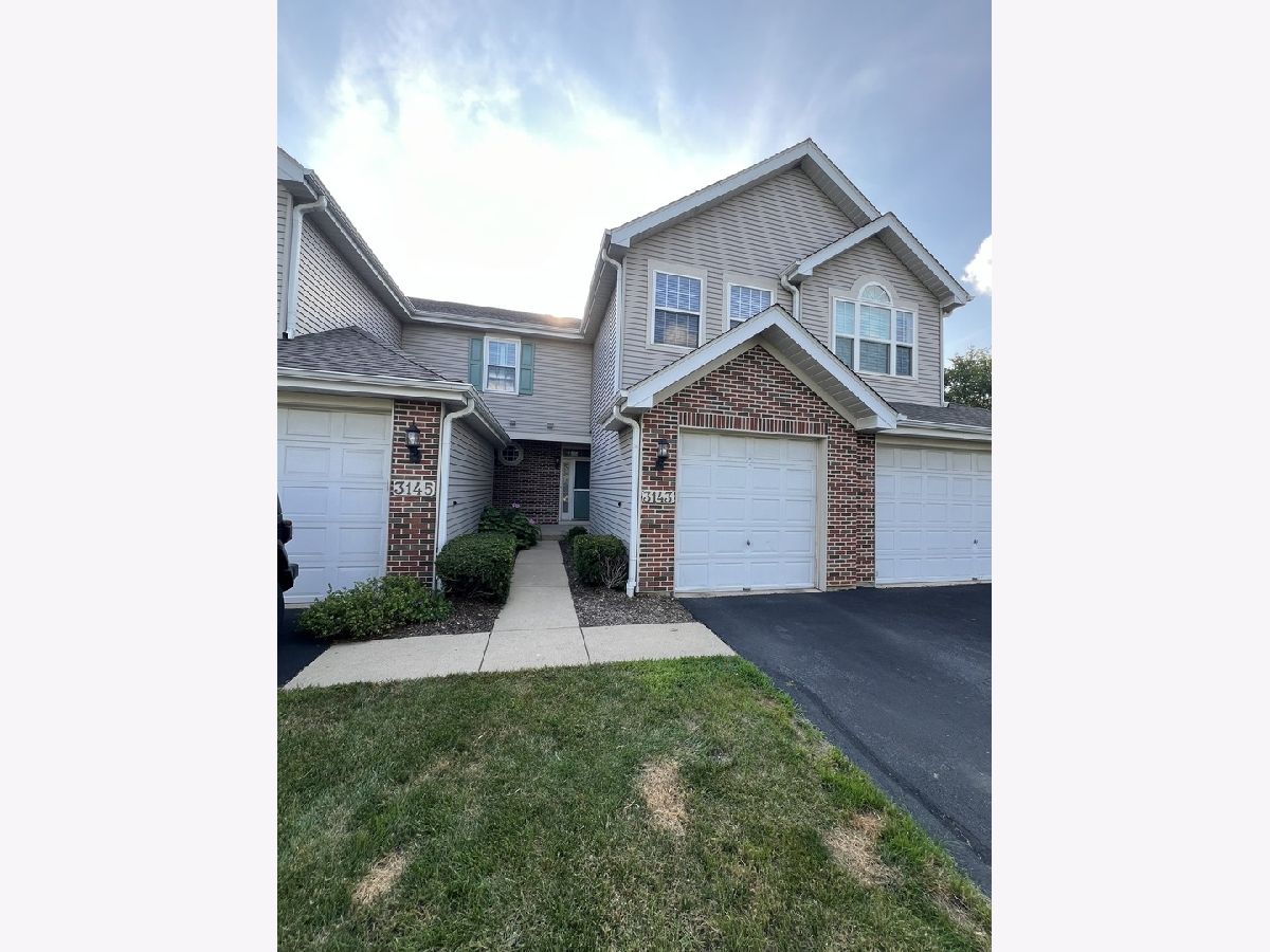 Townhomes For Rent Country Homes Of Oakhurst Aurora Illinois, 3143 Anton