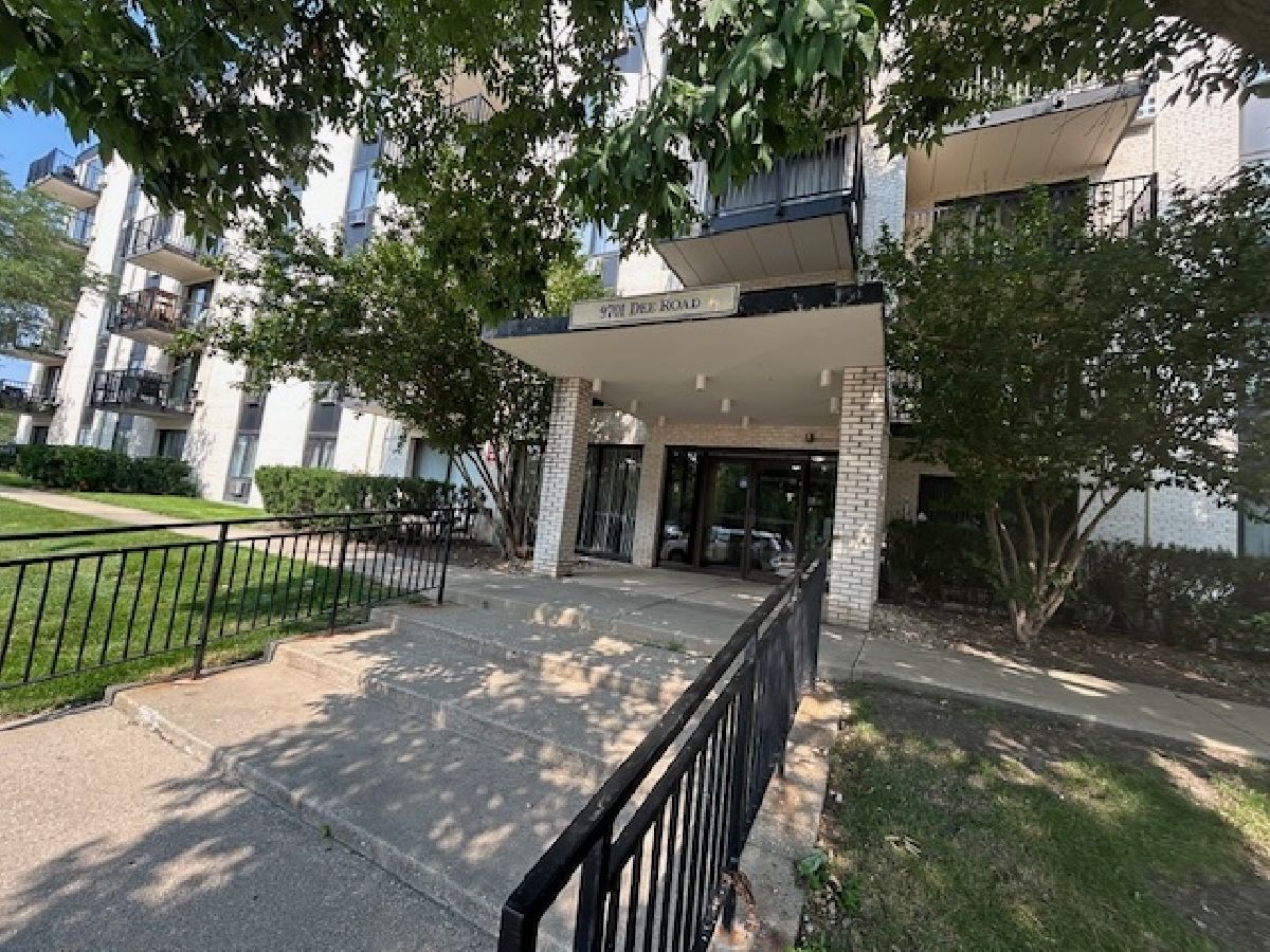  Rented Niles Illinois, 9701 Dee
