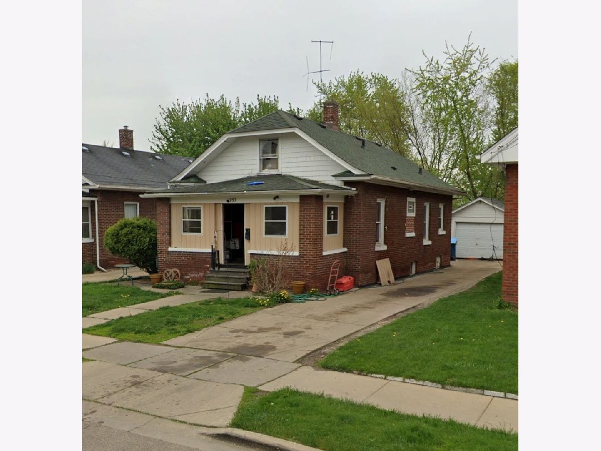  Rented Aurora Illinois, 953 2nd