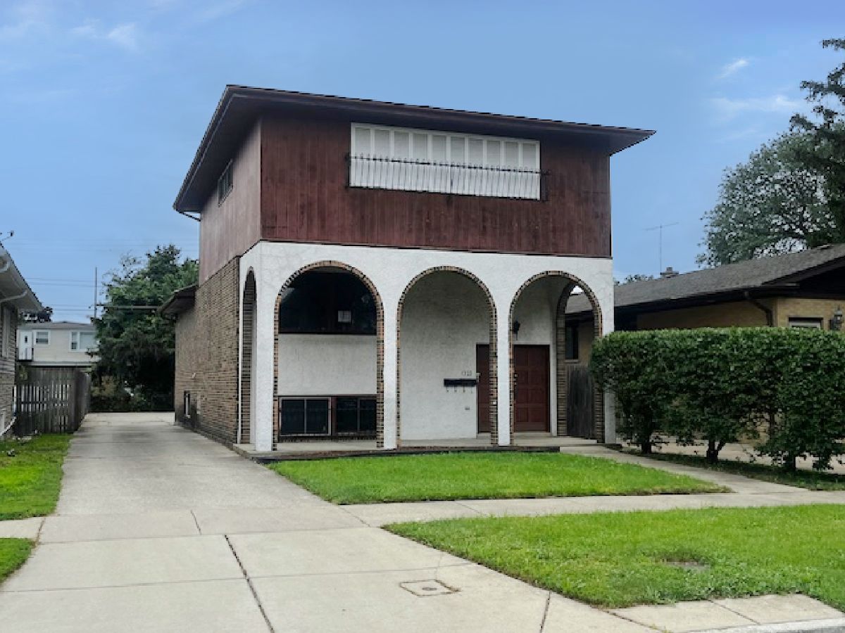  Sold Melrose Park Illinois, 1323 33rd