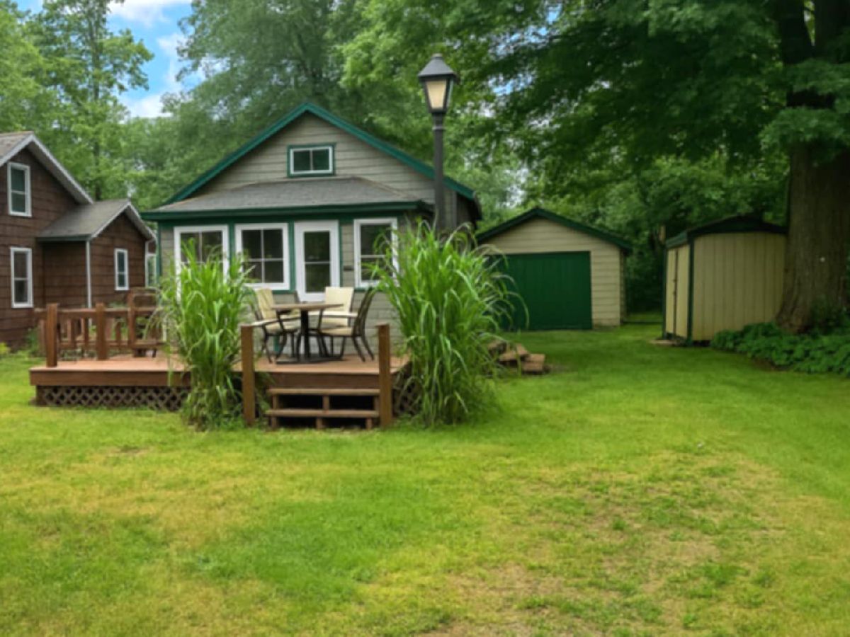  Sold Momence Illinois, 8716 River South