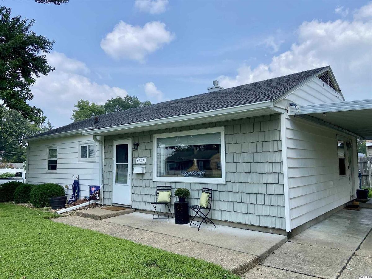  Sold Quincy Illinois, 1701 West Granview