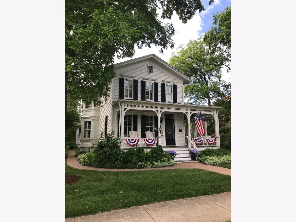  Rented Lombard Illinois, 241 Maple