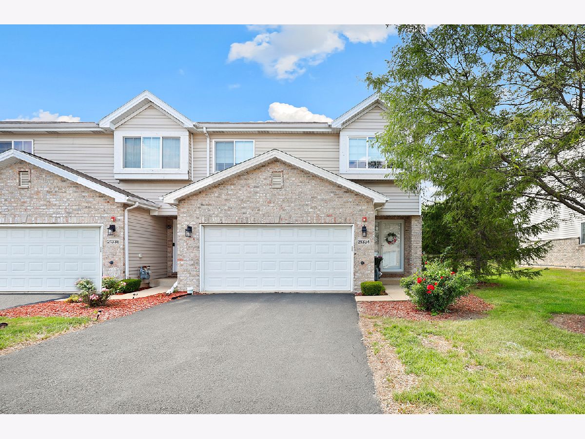 Sold Matteson Illinois, 21334 Knightbridge